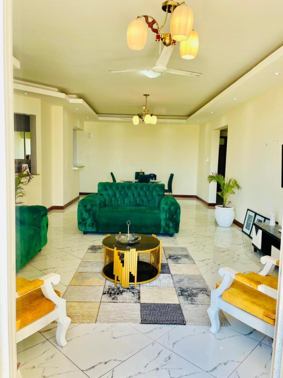 Nyali Seaview 3 Bedroom * Mombasa